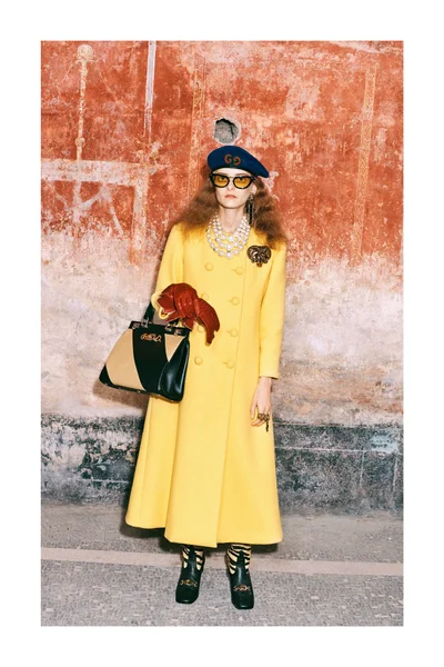 Look 22
